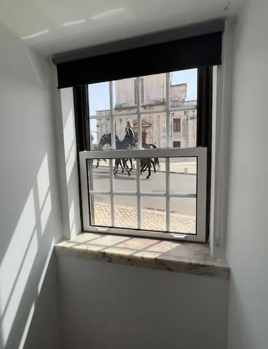 Luxury Artistic Digital Nomad Getaway W/ Terrace Apartman Lisboa